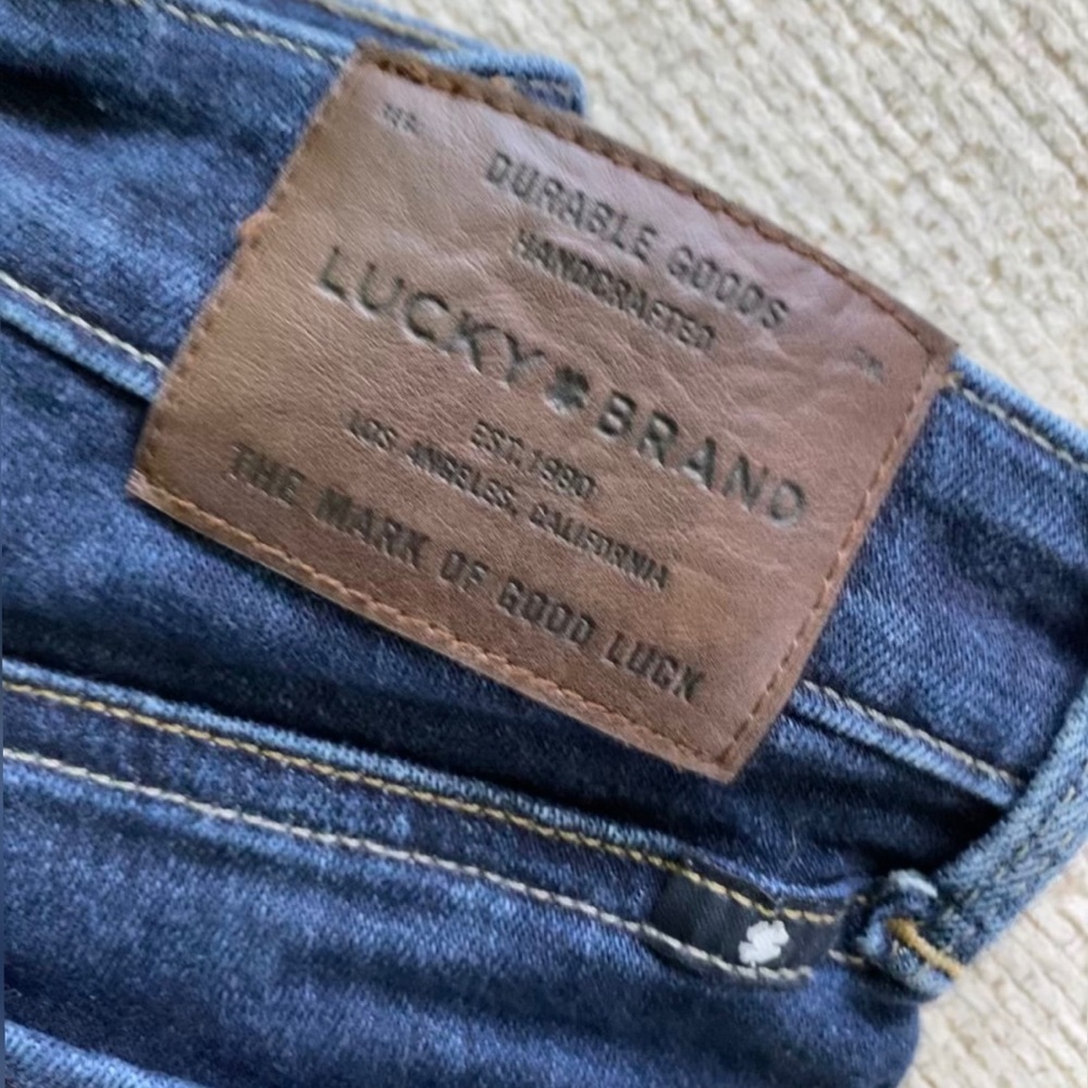 LUCKY BRAND JEANS - SIZE 00/24 LONG - Picture 2 of 5